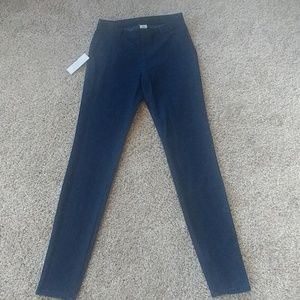 Brand New w Tags Women's Jeggings